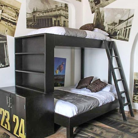 Hostal El Armario ليون المظهر الخارجي الصورة